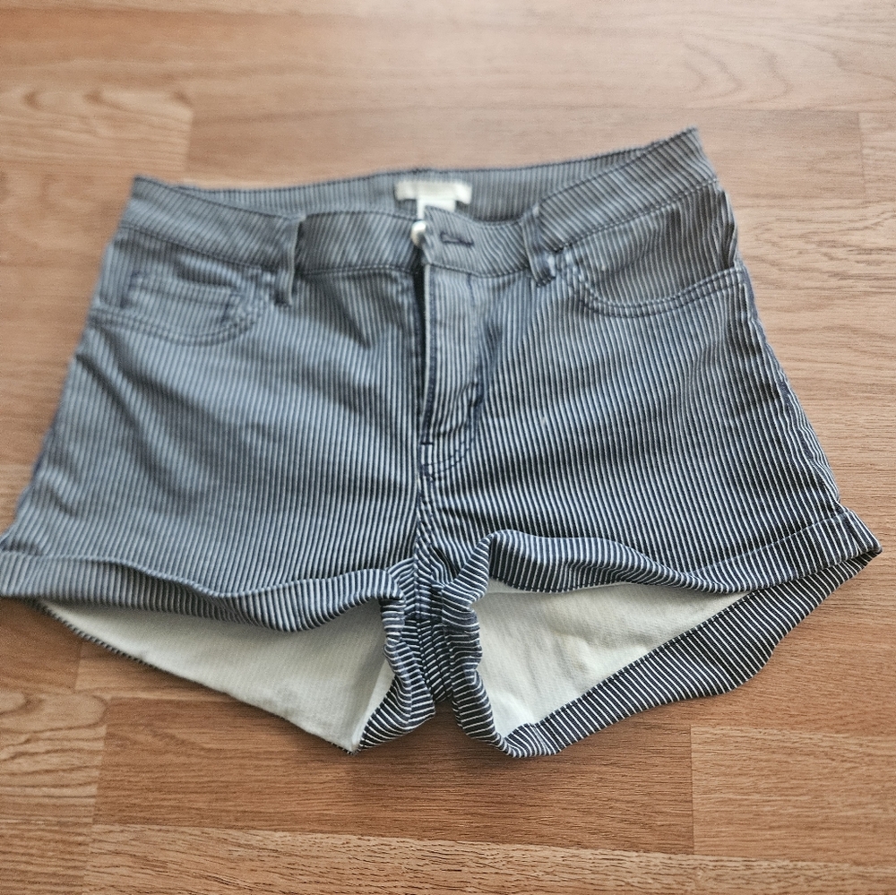 Gray High Waist Denim Shorts with Cuffed Hem